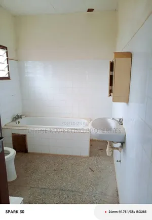 4bdrm House in Deeper Life Area, Last Stop for sale