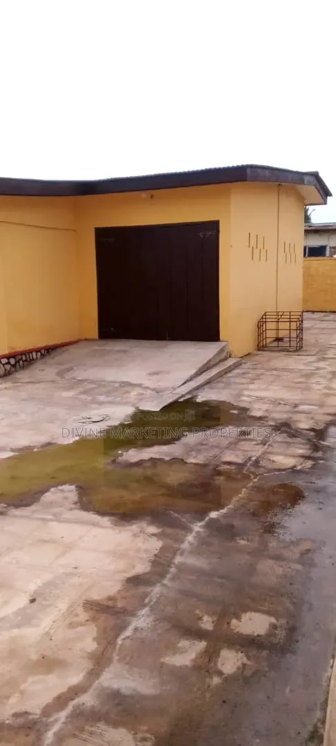4bdrm House in Deeper Life Area, Last Stop for sale