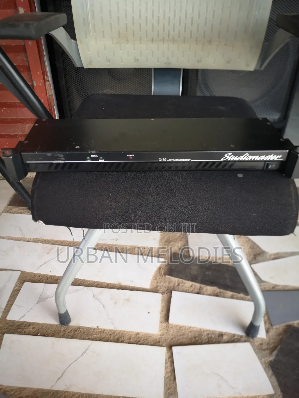 Studiomaster C180 Active Crossover Unit