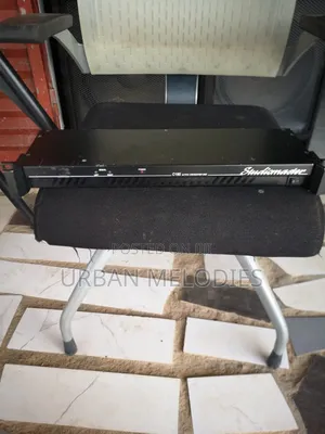 Studiomaster C180 Active Crossover Unit