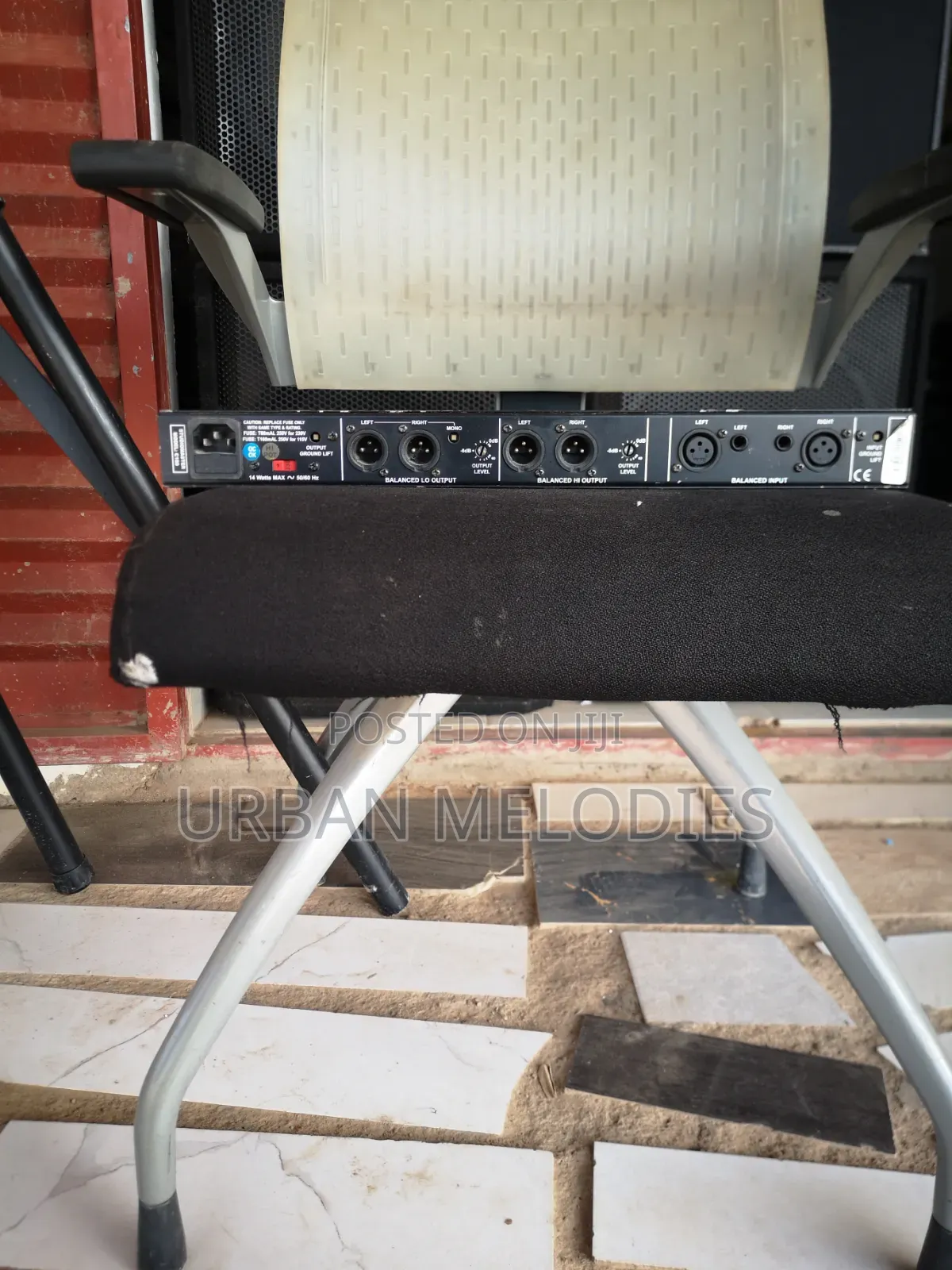 Studiomaster C180 Active Crossover Unit