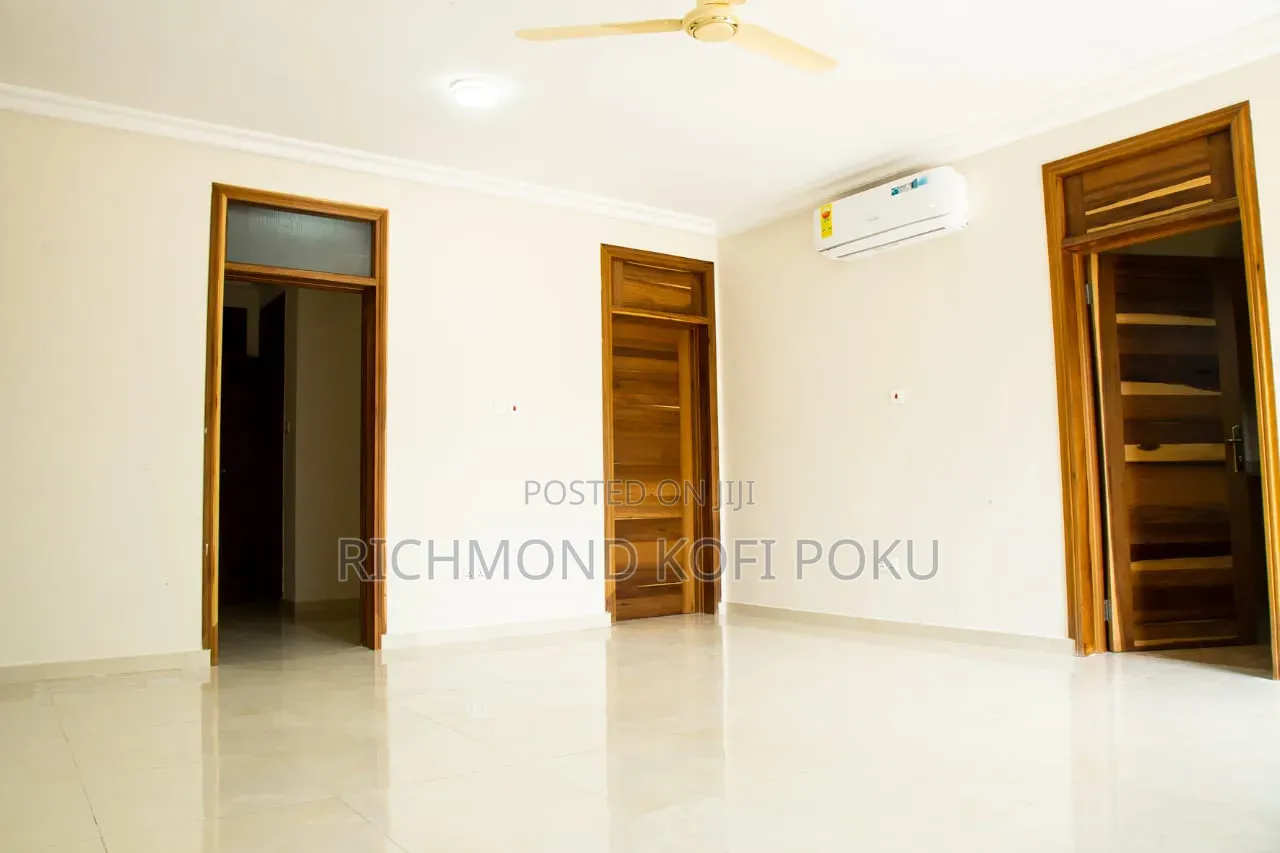 2bdrm Apartment in Junction Mall Area for rent