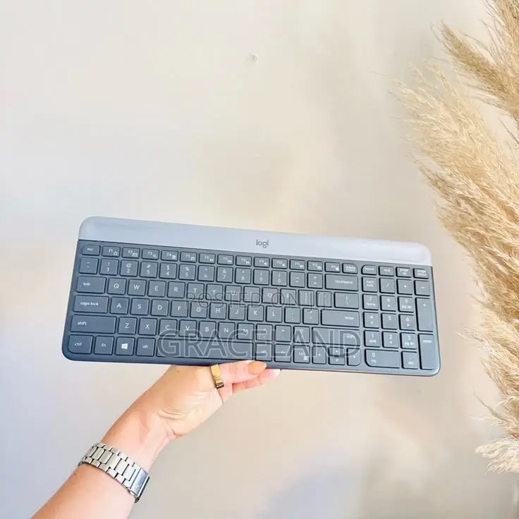 This Is Original Logistics Slim Combo Mk470 Keyboard With Mouse