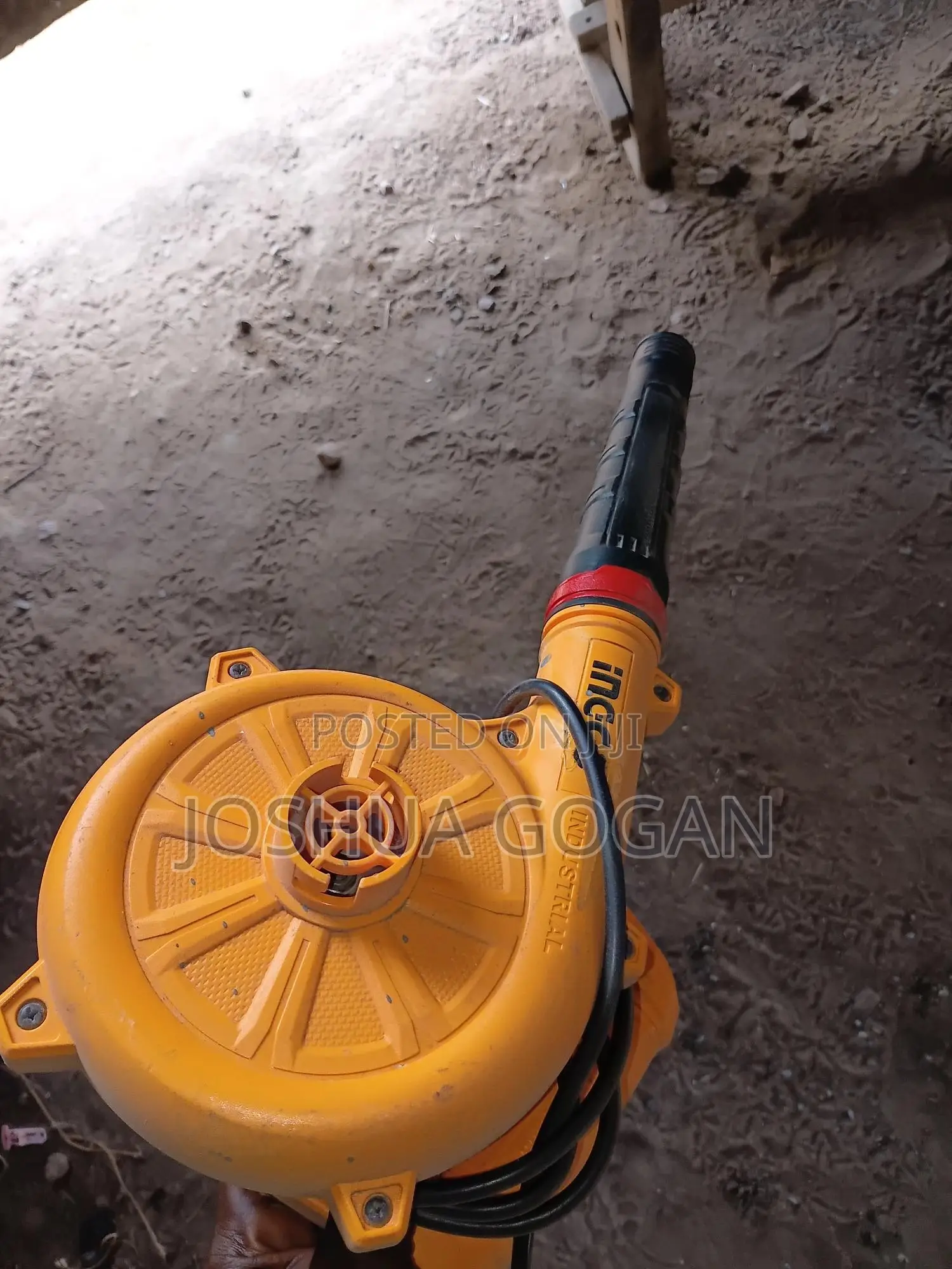 Air Bower In A Very Good Condition