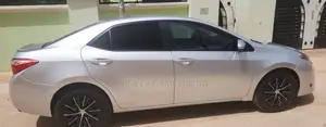 Toyota Corolla 2017 Gray