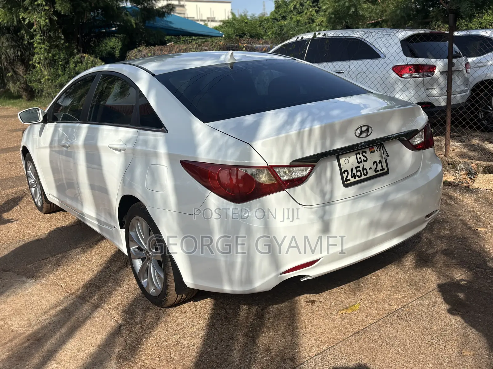 Hyundai Sonata GLS Sedan FWD (2.4L 4cyl 5M) 2010 White