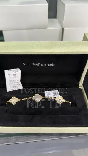 Van Cleef Arpels Bracelets
