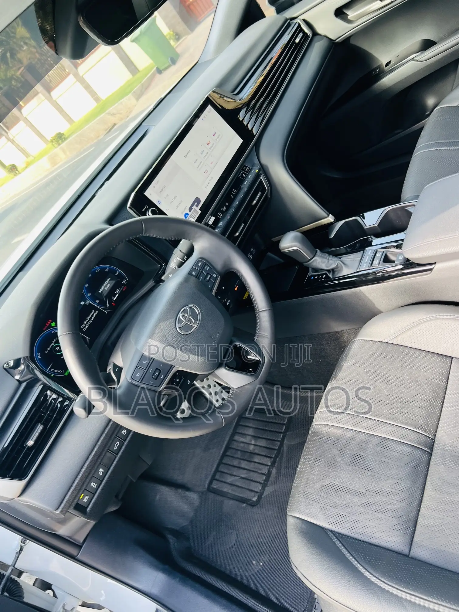 Toyota Camry 2025 White