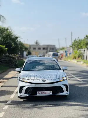 Toyota Camry 2025 White