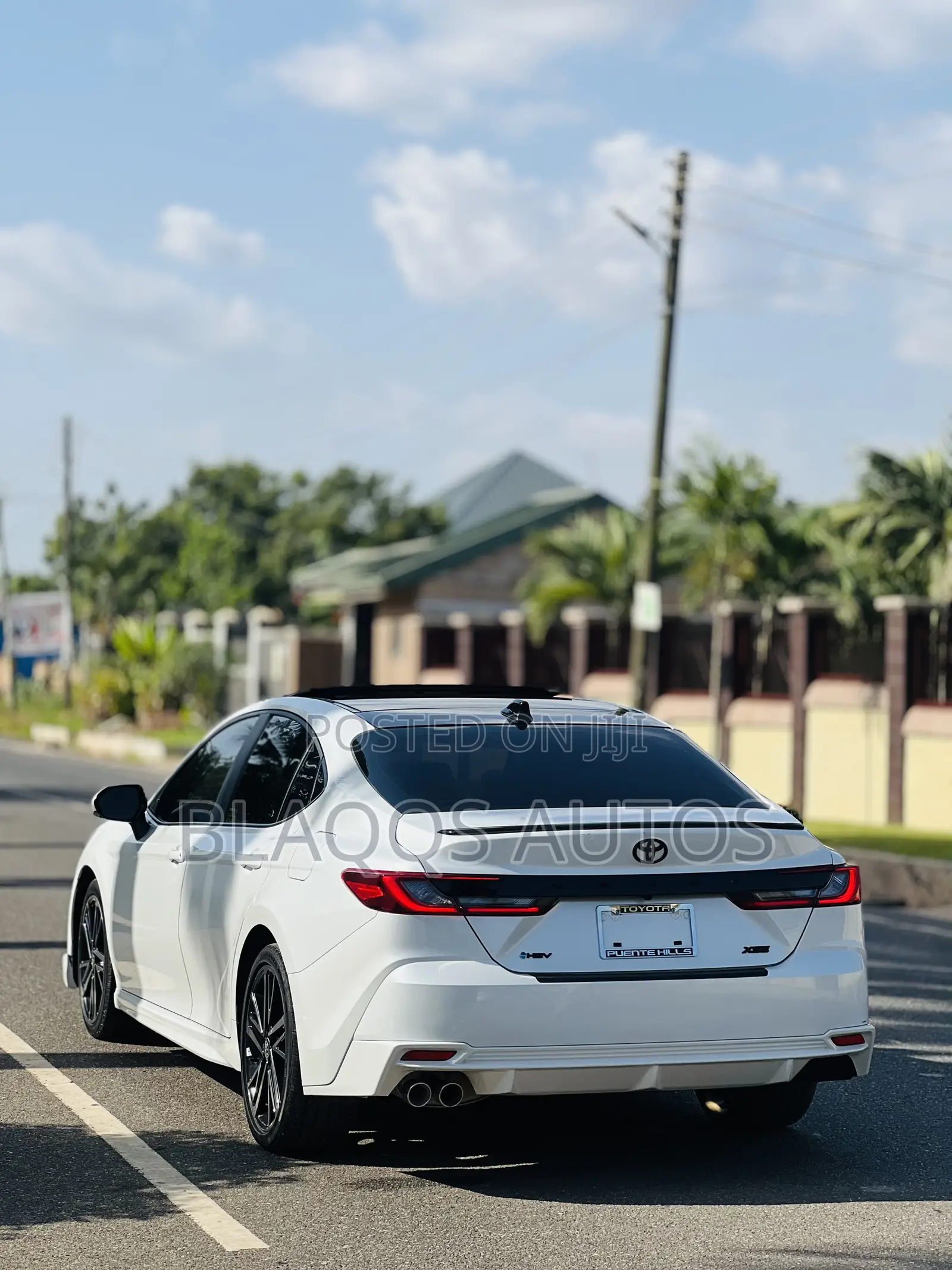 Toyota Camry 2025 White