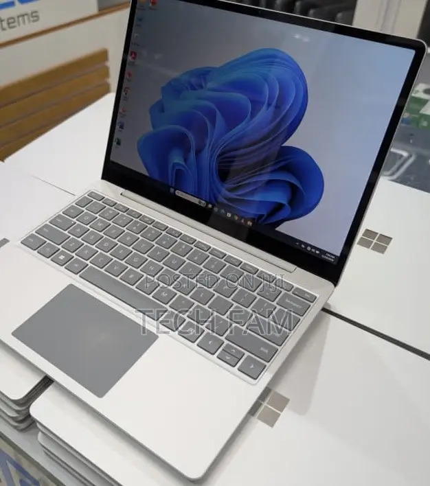 Laptop Microsoft Surface Go 2 16GB Intel Core i5 SSD 512GB