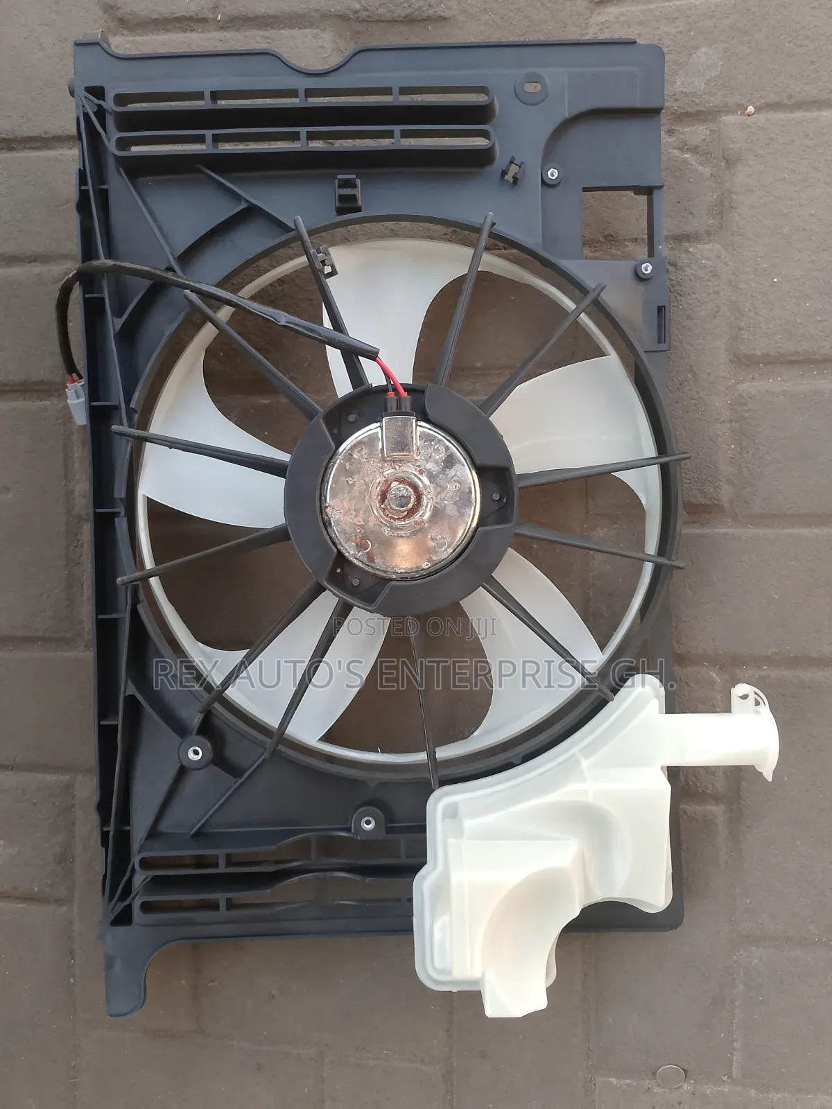 Toyota Corolla Radiator Fan 2014-17