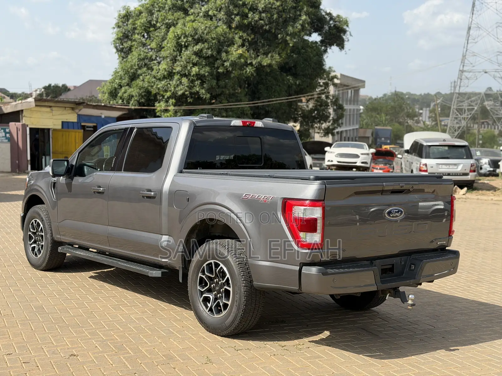 Ford F-150 LARIAT 2022 Gray