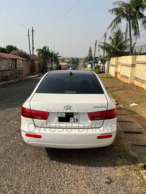 Hyundai Sonata 2009 White
