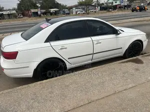 Hyundai Sonata 2009 White