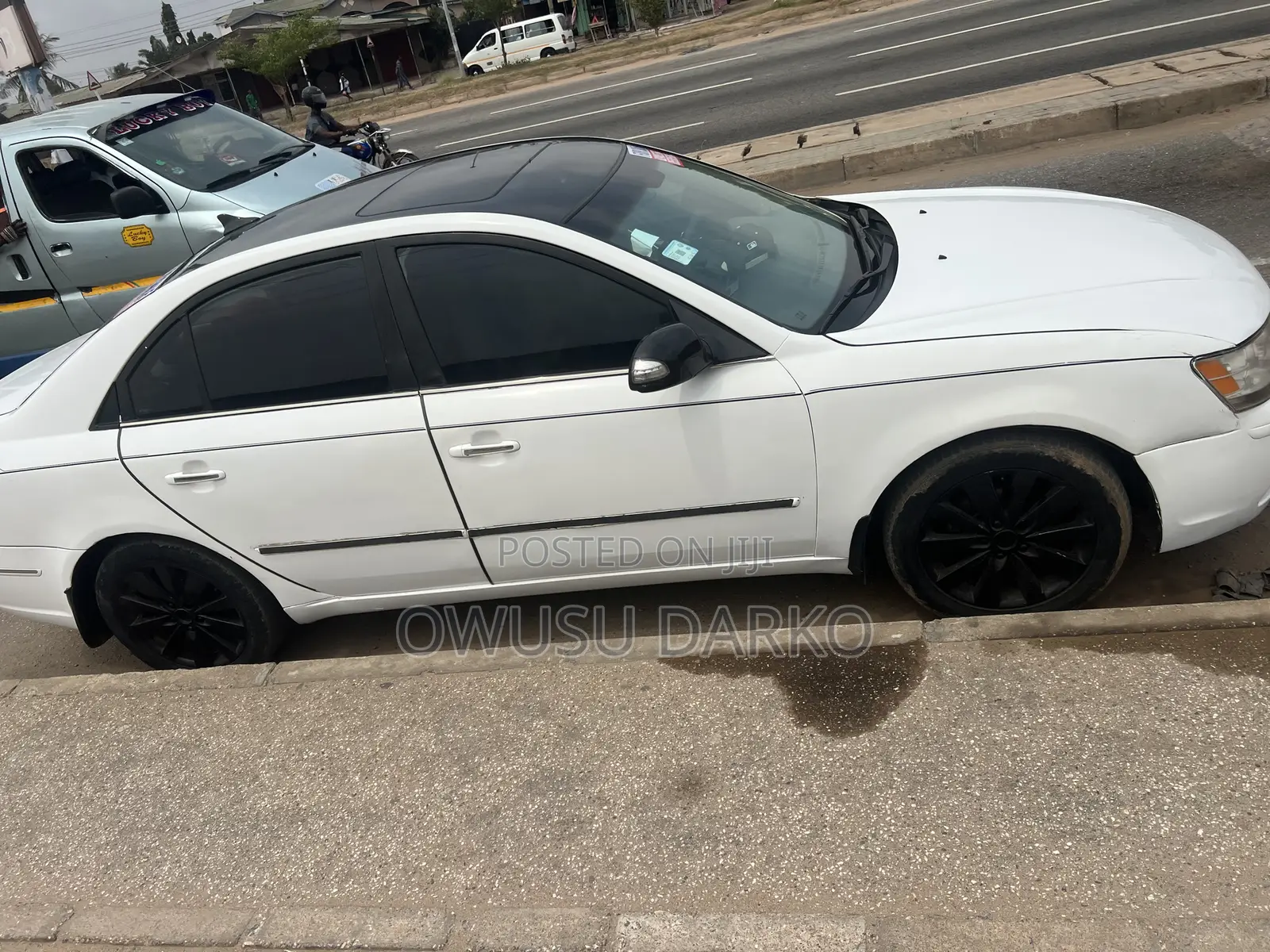 Hyundai Sonata 2009 White