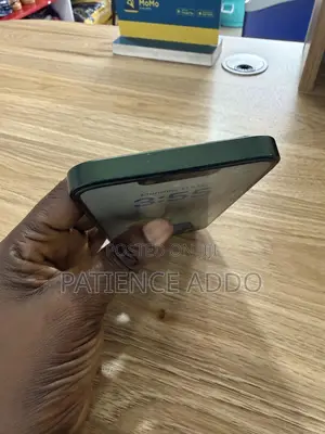 Apple iPhone 13 256 GB Green