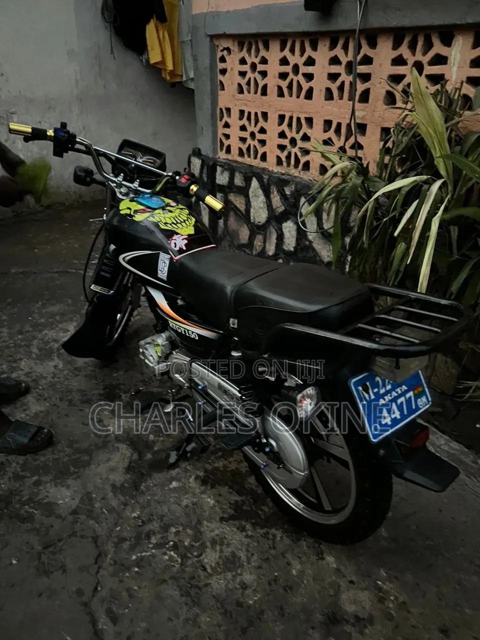 Royal Motorcycle 2022 Black