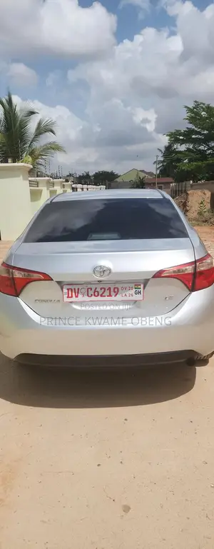 Toyota Corolla 2017 Gray