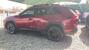Toyota RAV4 Adventure 2019 Red