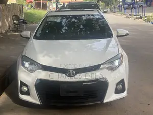 Toyota Corolla S 4dr Sedan (1.8L 4cyl CVT) 2015 White
