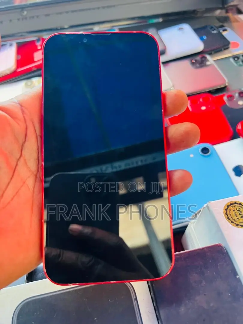 New Apple iPhone 13 128 GB Red