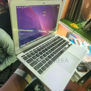 Laptop Apple MacBook 2014 4GB Intel Core i5 SSD 128GB