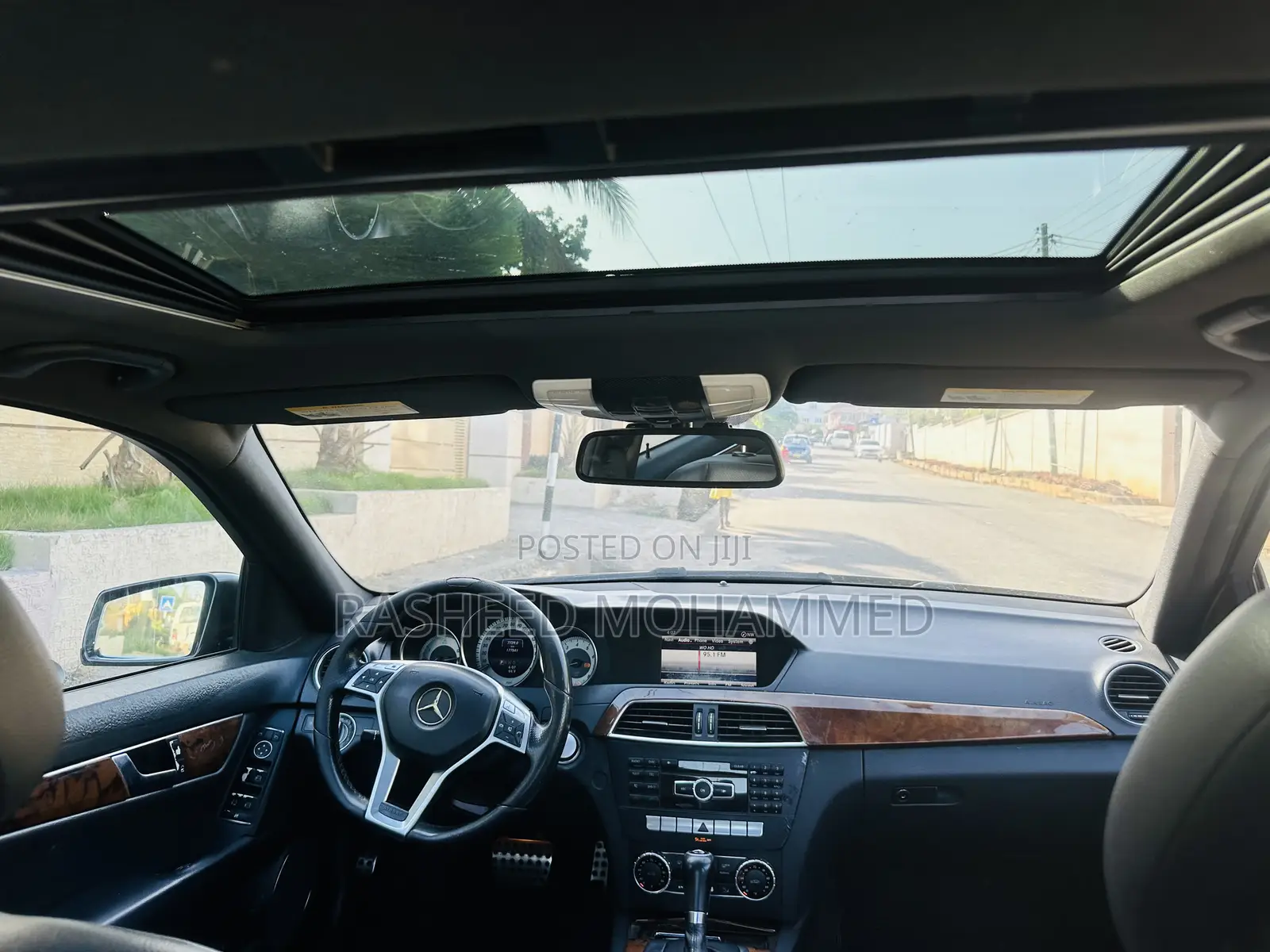 Mercedes-Benz C250 2014 Black