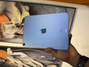 Apple iPad Air (2022) 256 GB Blue
