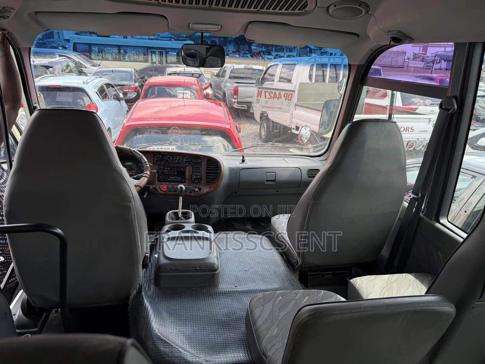 Hyundai County 2010 Beige