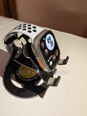 Neatly Used Apple  Watch Ultra 2 49mm Titanium