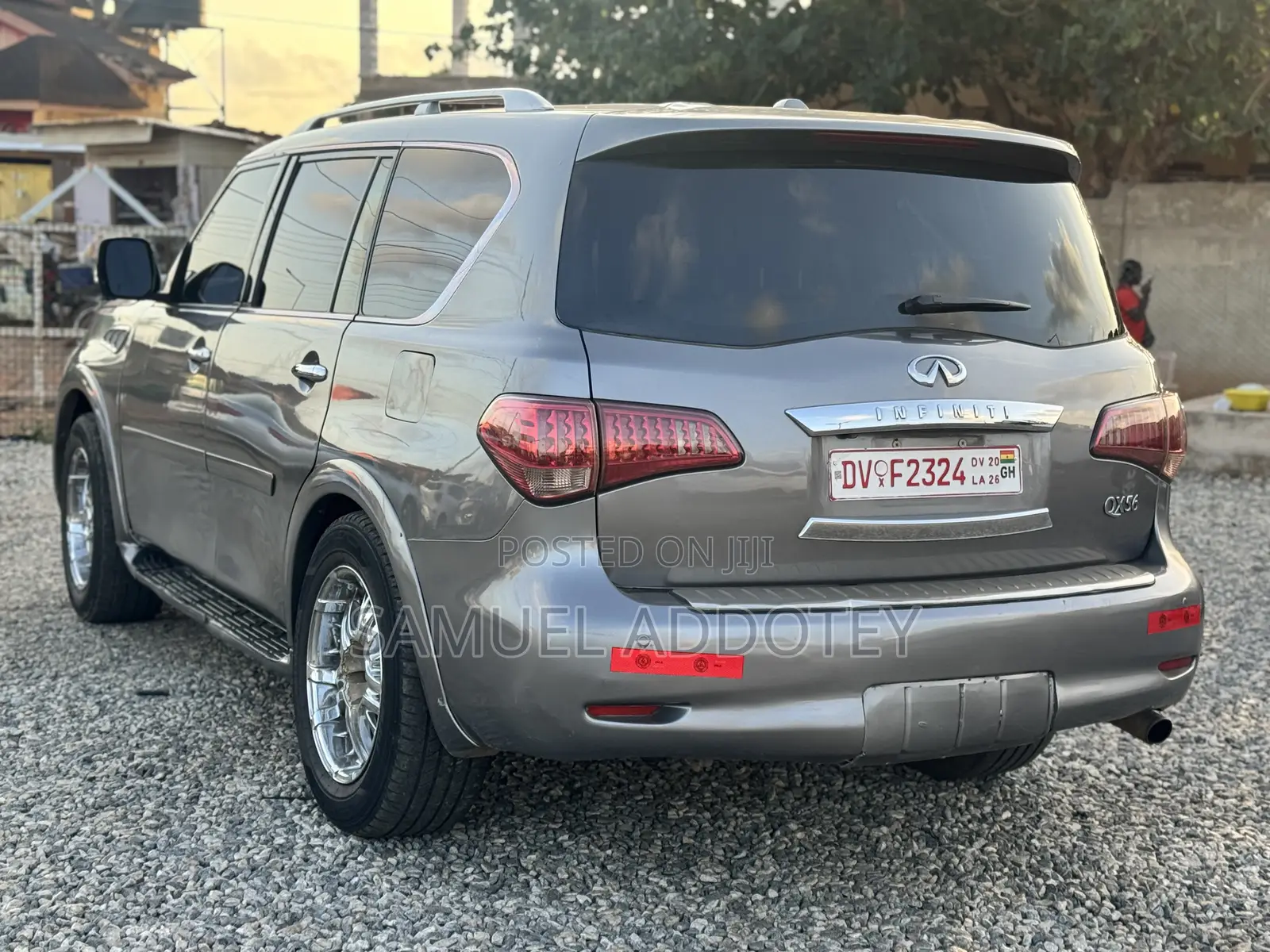 Infiniti QX56 2011 Gray