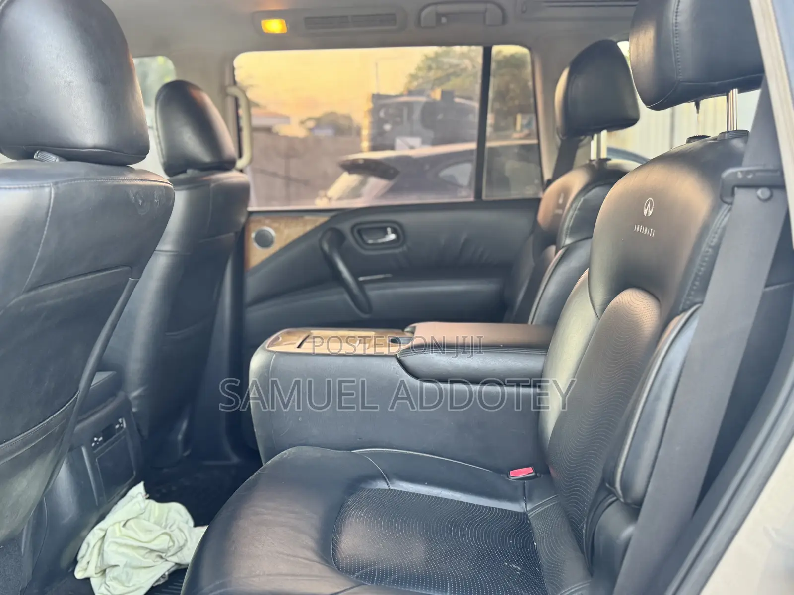 Infiniti QX56 2011 Gray
