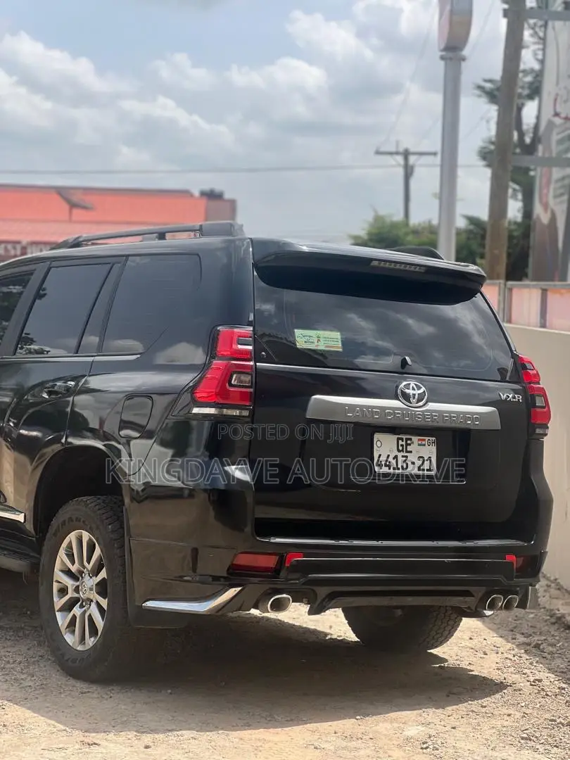 Toyota Land Cruiser Prado 2.7 2021 Black