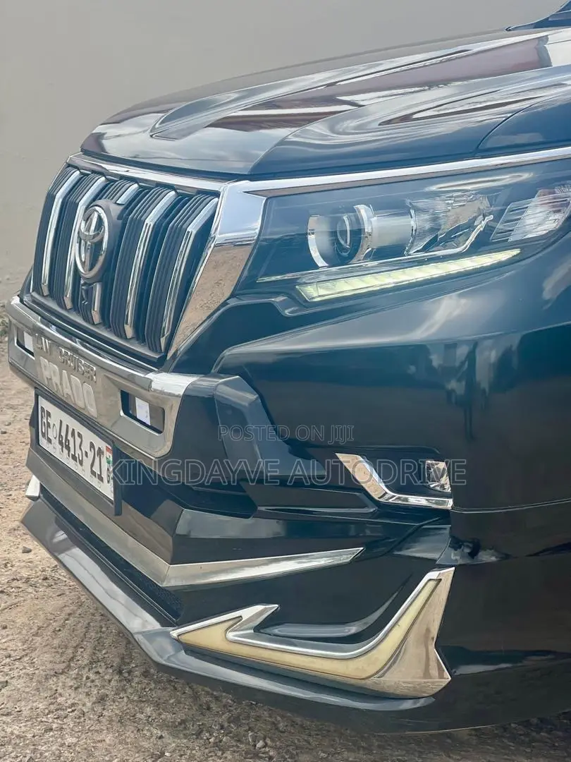 Toyota Land Cruiser Prado 2.7 2021 Black