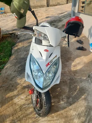 Kymco 2016 White