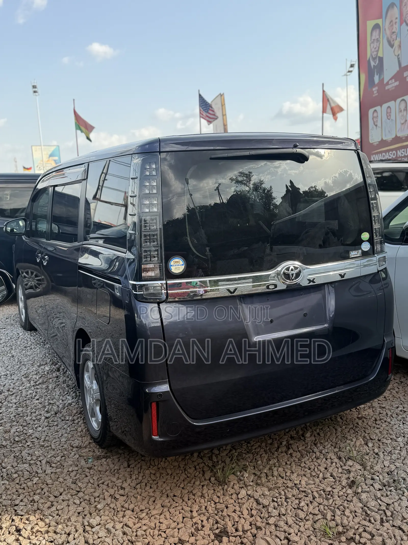 Toyota Voxy 2015 Blue