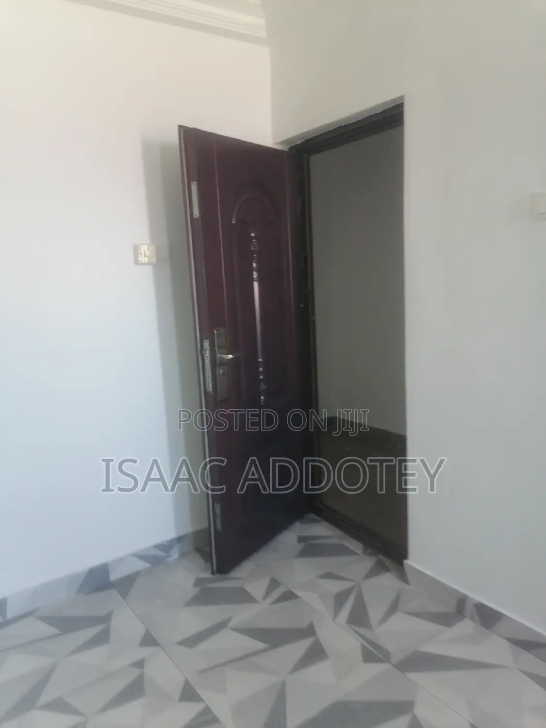 3bdrm Apartment in Nungua Adogono, Baatsona Total for rent