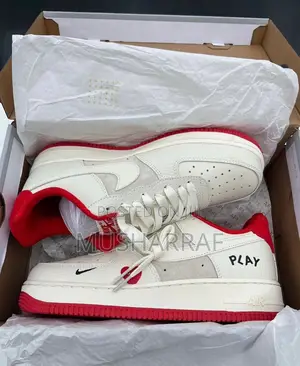 Nike Air (Play Edition)