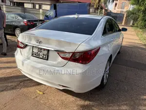 Hyundai Sonata 2012 White