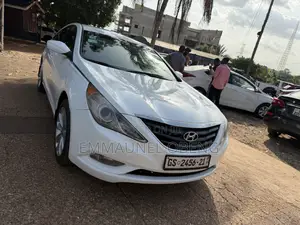 Hyundai Sonata 2012 White