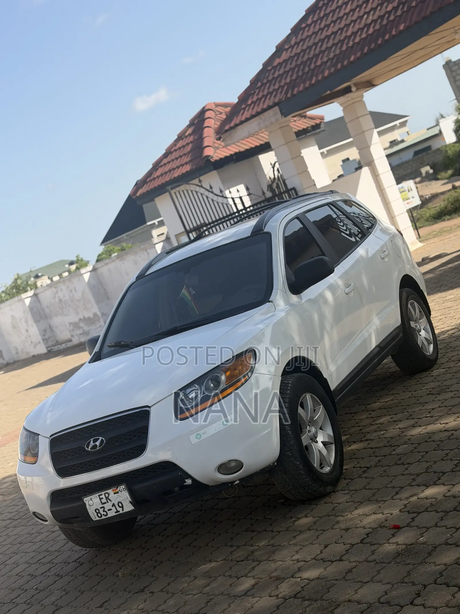 Hyundai Santa Fe 2009 White