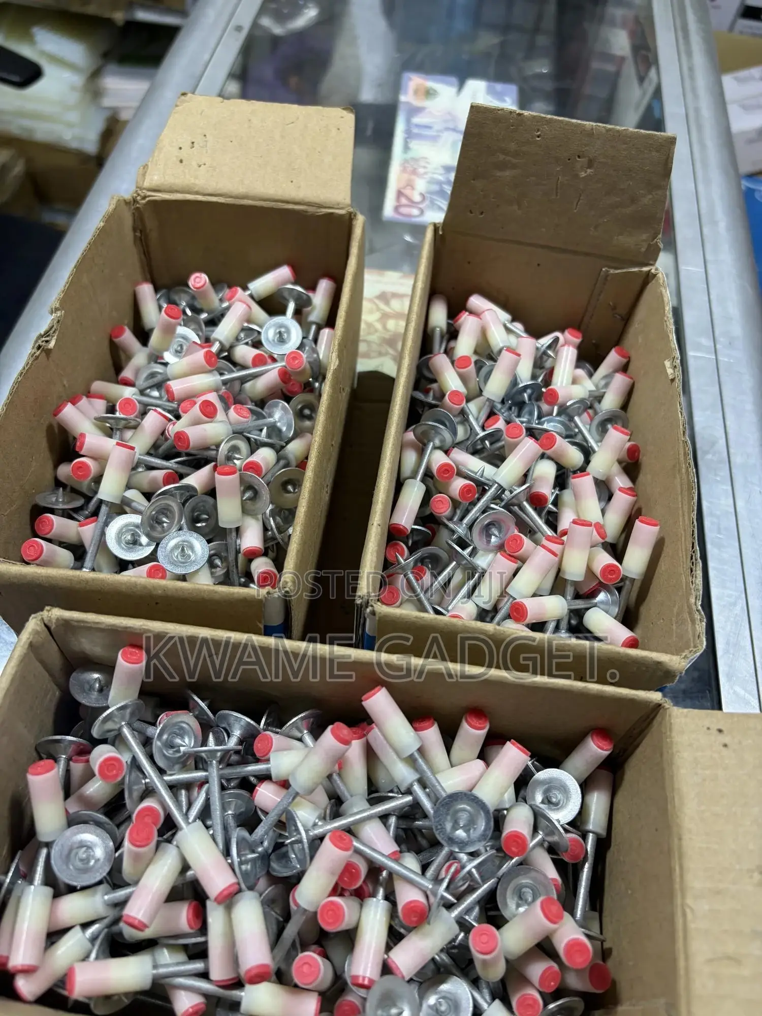 200 Nails For Nail Guns