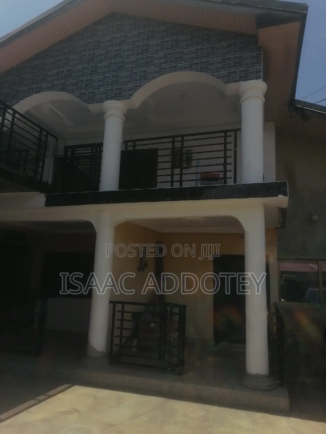 3bdrm Apartment in Lashibi Klagon, Baatsona Total for rent