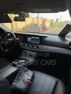 Mercedes-Benz E300 2020 Black