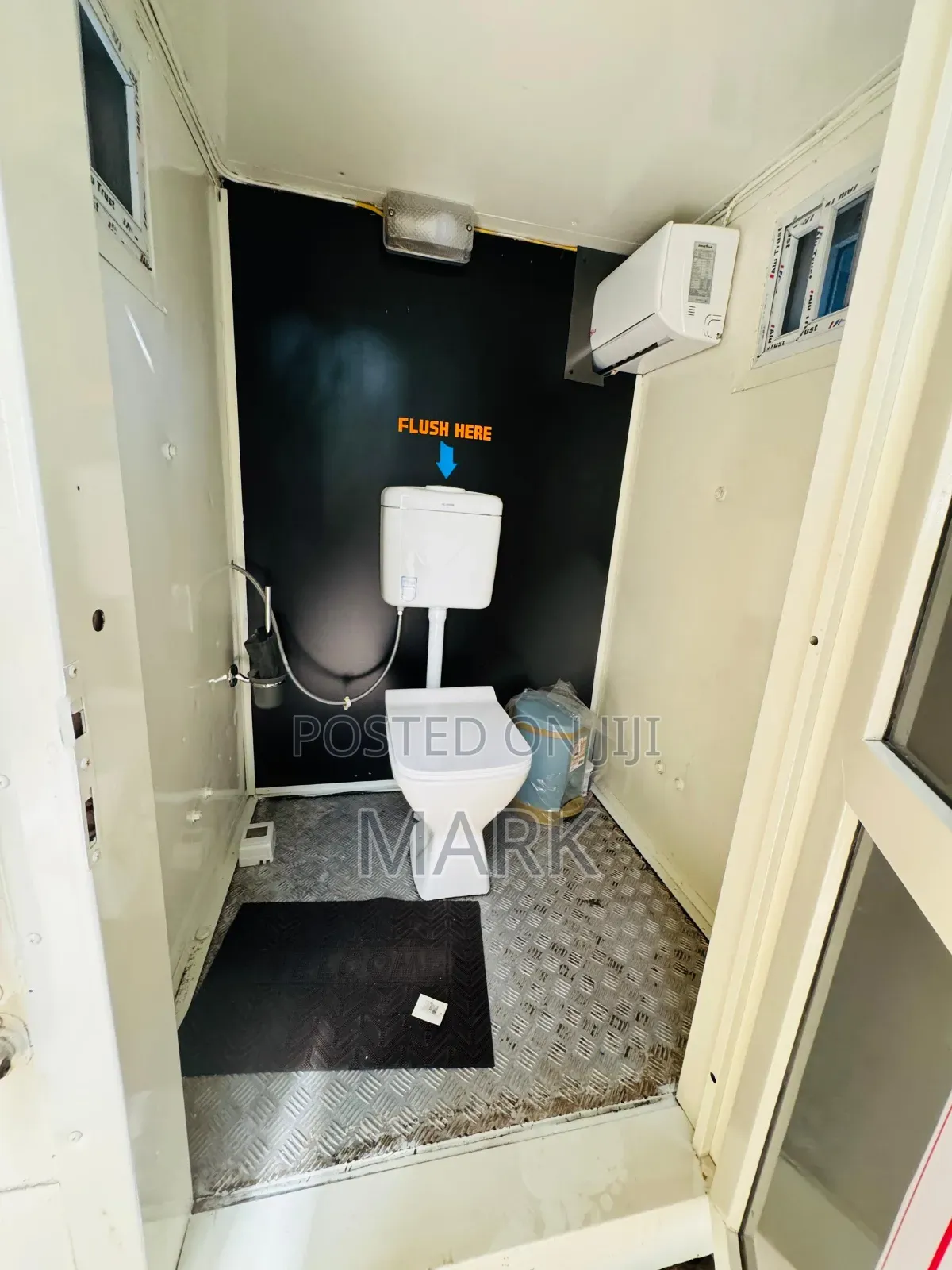 Mobile Toilets For Rentals
