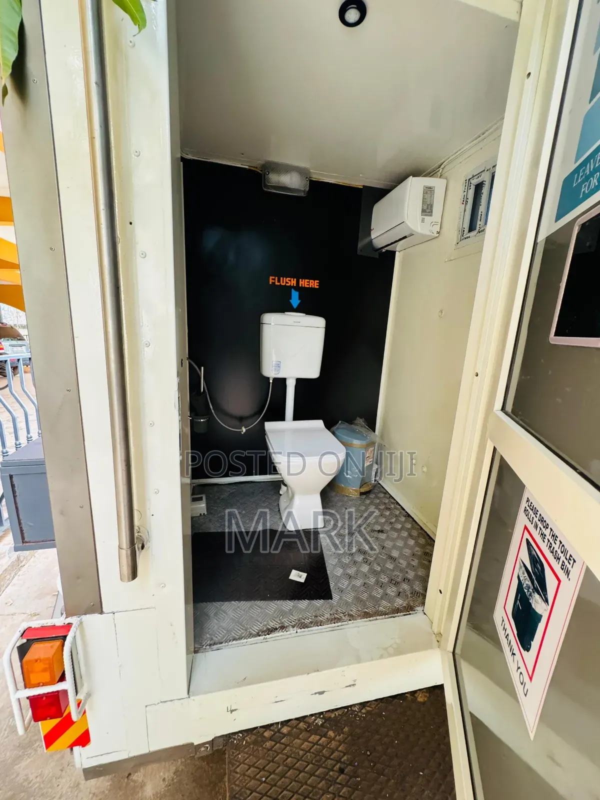 Mobile Toilets For Rentals