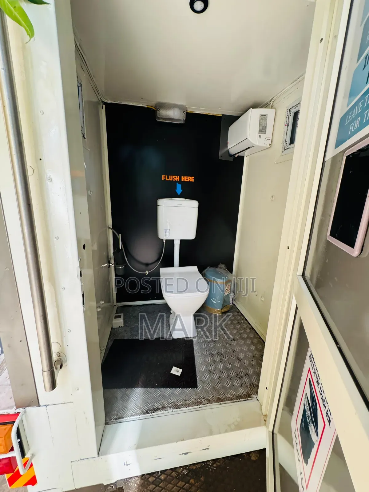 Mobile Toilets For Rentals
