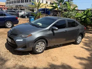 Toyota Corolla 2016 Gray
