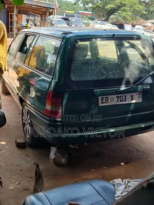 Opel Astra 1997 Green
